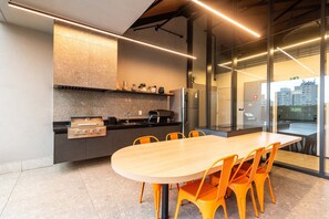 Apartamento conforto | Cozinha privada | Mesas de jantar