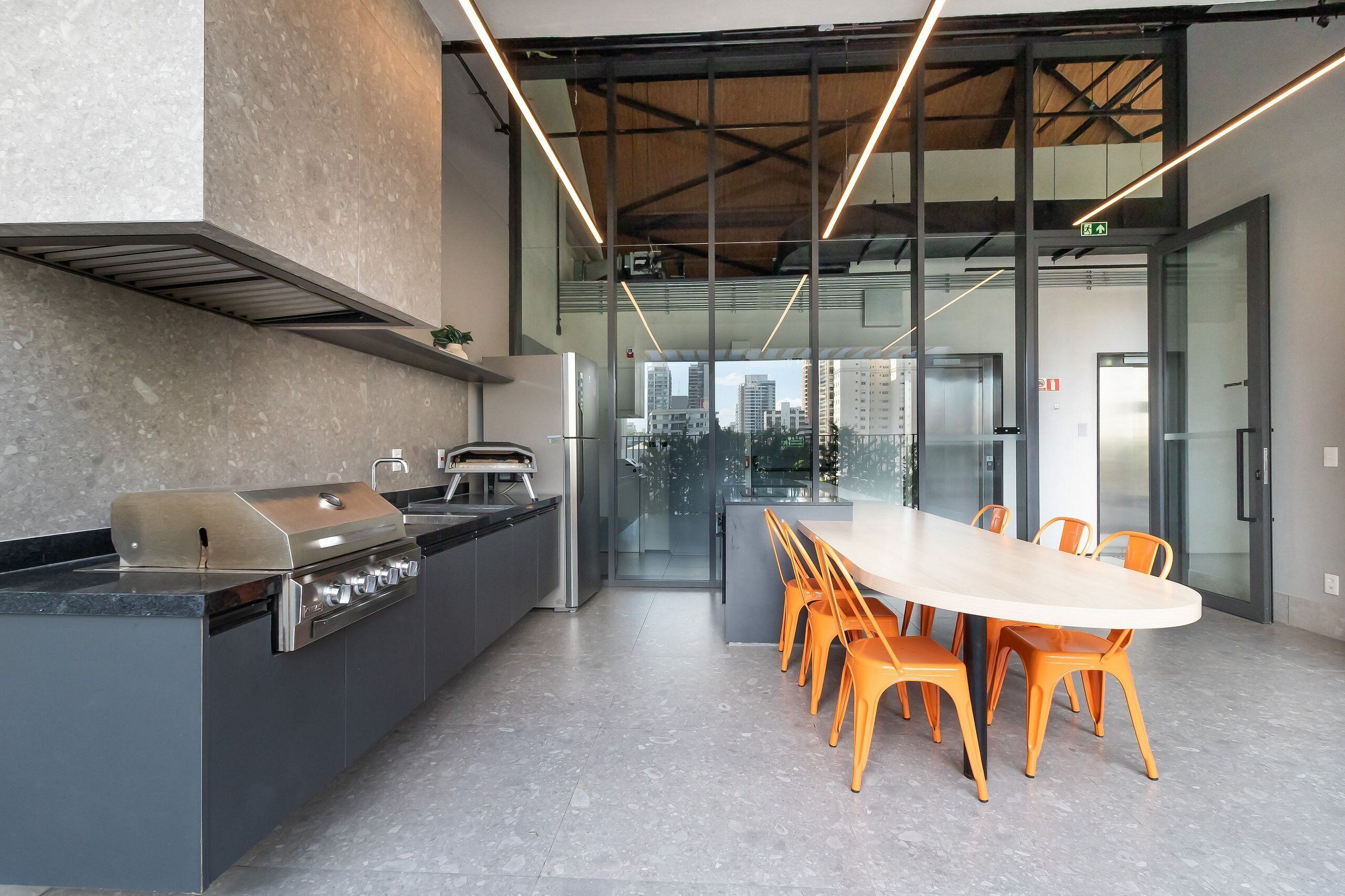 Comfort Apartment | Dining