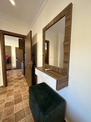 Apartment, 1 Bedroom, Accessible, Smoking | Living room | Flat-screen TV - 12 Antica Jabal Al Lweibdeh (Amman)