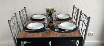 Modern city apartment in Essen with balcony