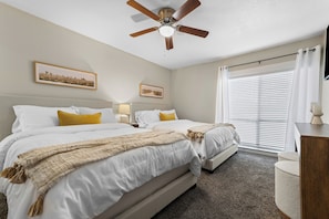 2 bedrooms, iron/ironing board, WiFi, bed sheets