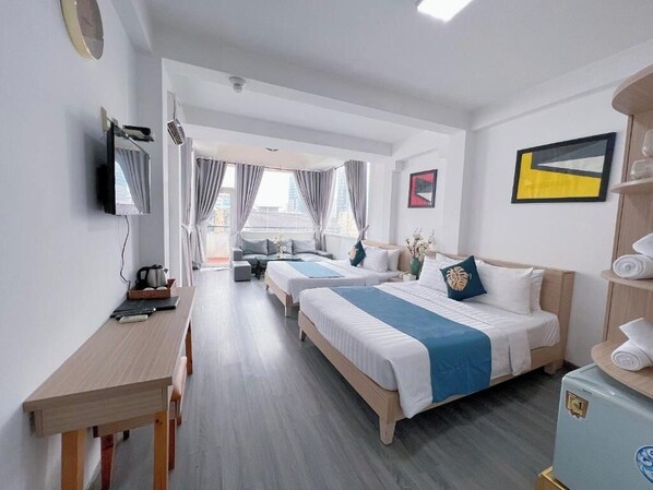 Iron/ironing board, free WiFi