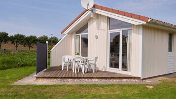 House | Outdoor dining