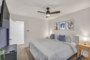 1 bedroom, desk, iron/ironing board, free WiFi