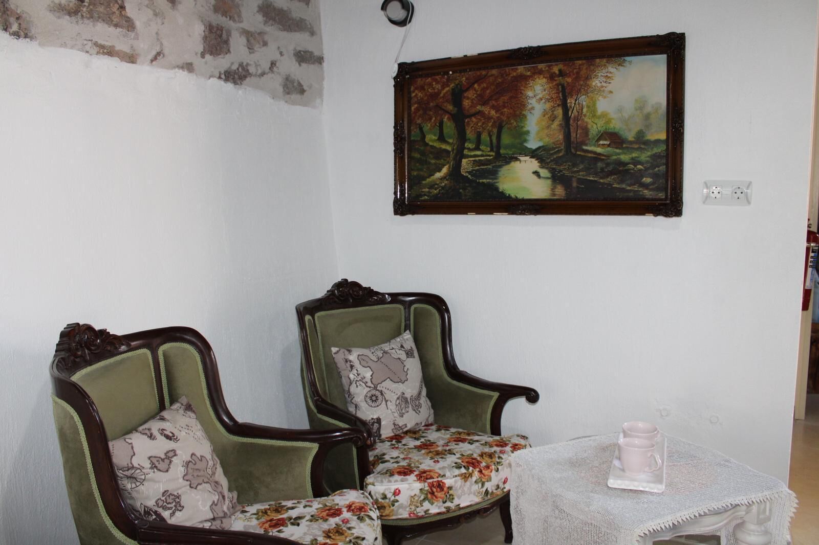 Kamar Keluarga | Meja kerja