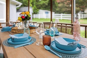Outdoor dining