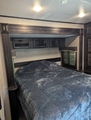 1 habitación, wifi gratis y ropa de cama