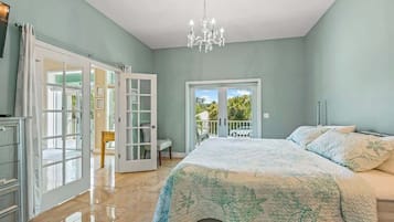 4 bedrooms, iron/ironing board, travel cot, free WiFi