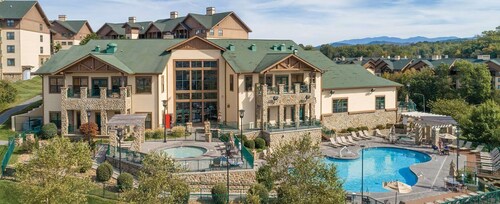 Club Wyndham Smoky Mountains Resort - 2 Bed/2 Bath Condo minutes to Dollywood