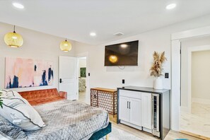3 bedrooms, WiFi