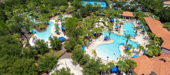 Stunning 7 br Solterra's pool JEWEL! The Resort is your Backyard!