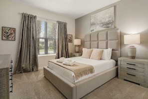 7 bedrooms, iron/ironing board, internet, bed sheets
