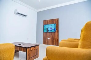 Economy appartement, balkon, uitzicht op stad | Woonruimte