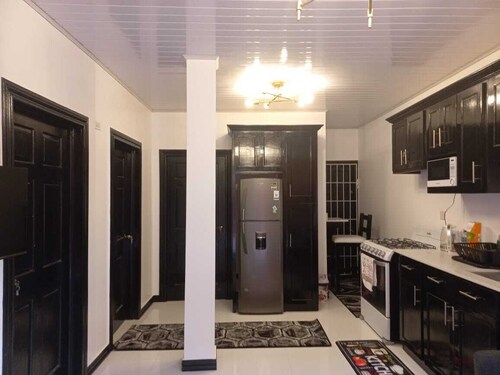 Cozy 2-bedroom apartment with AC