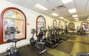Fitness facility - FULL Kitchen & Resort Amenities Near Disney World & Universal! (Davenport)