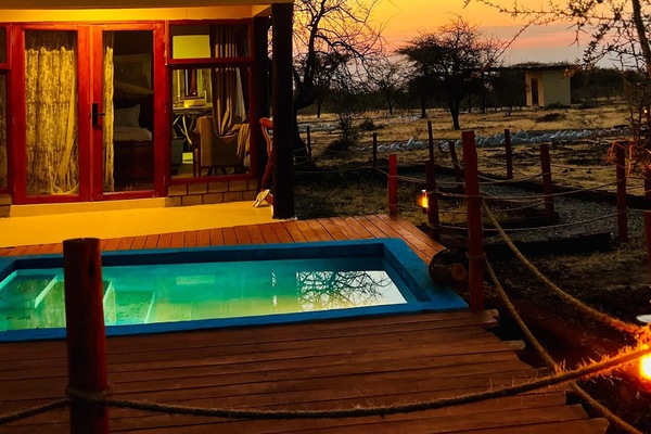 Luxury Double Room, Mountain View | Premium bedding, in-room safe, WiFi (free), bed sheets
