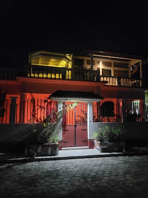 Front of property - Luxury posada inn (Los Amates)