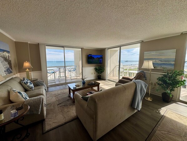TV - Kingston S Hampton 310 Oceanfront w/Pool/Beach (Myrtle Beach)