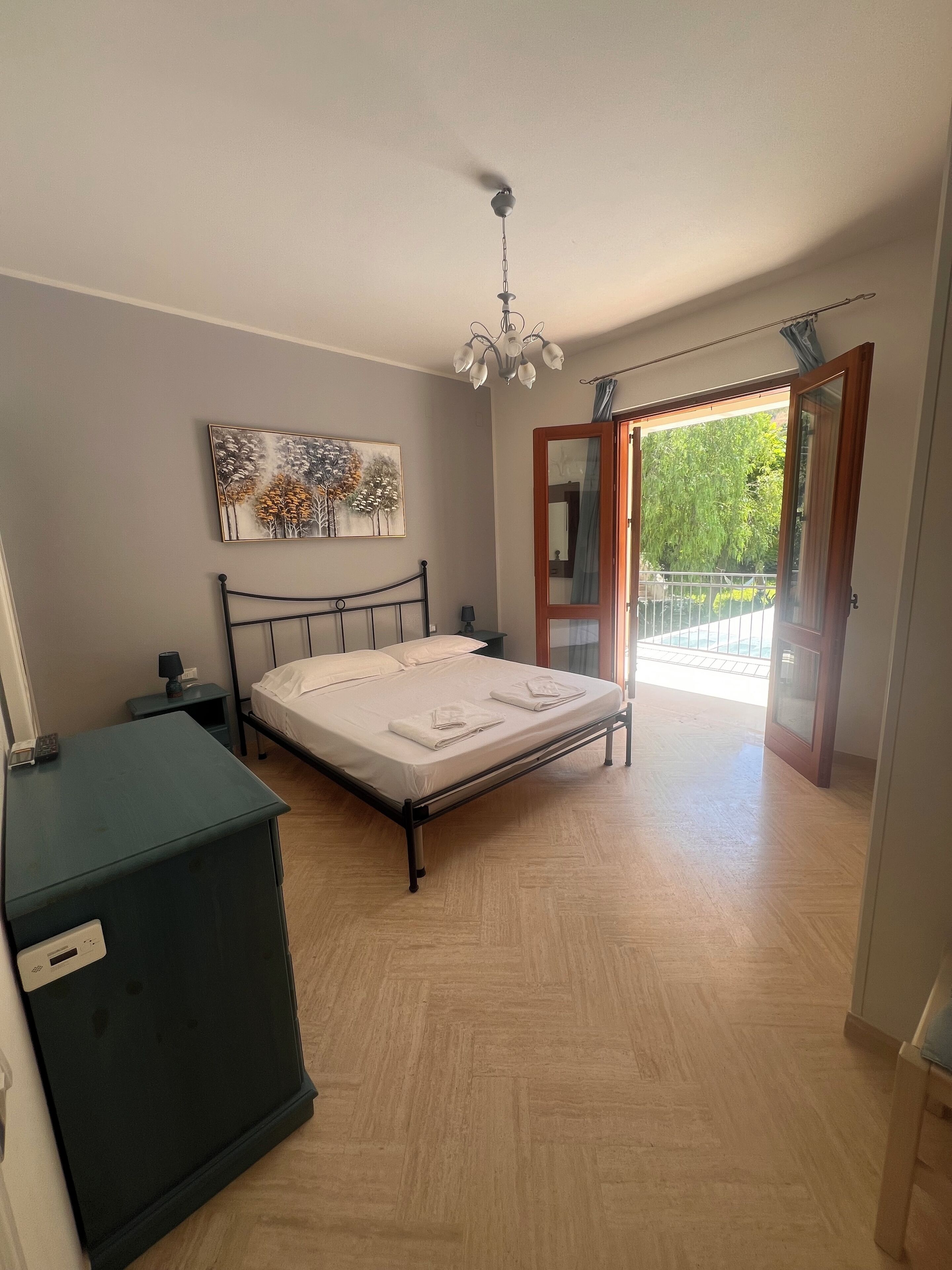 5 Schlafzimmer, Bügeleisen/Bügelbrett, WLAN, Bettwäsche