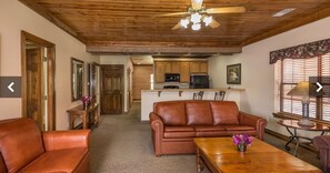 TV, fireplace - Westgate Branson Woods for Veterans Day week in this great 2BR Condo (Branson)
