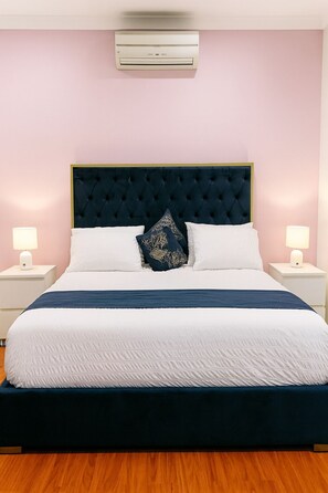 1 Schlafzimmer, Bügeleisen/Bügelbrett, kostenloses WLAN, Bettwäsche