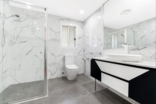 Luxury room + Pool + Ensuite