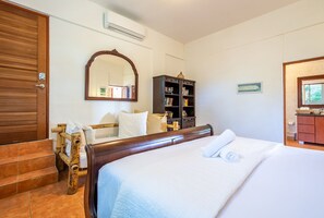 5 Schlafzimmer, Bügeleisen/Bügelbrett, Reisekinderbett, kostenloses WLAN