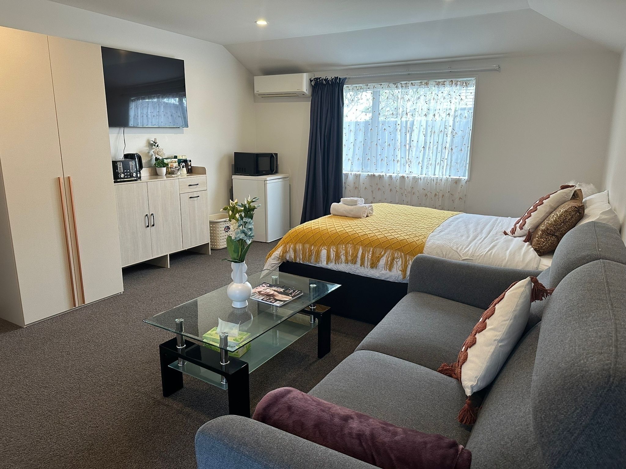 1 chambre, fer et planche à repasser, Wi-Fi gratuit