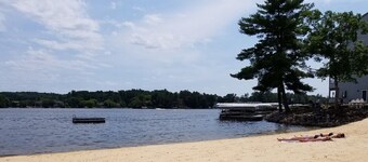 Dells Condo with Private Jacuzzi, Indoor/Outdoor Pools, Hot Tubs & Pickleball