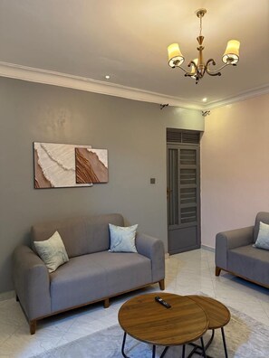 Apartamento Confort, vistas a la ciudad | Zona de estar