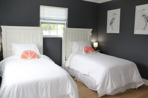 3 bedrooms, iron/ironing board, travel cot, free WiFi