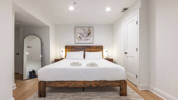 7 chambres, fer et planche Ă repasser, Wi-Fi gratuit, draps fournis