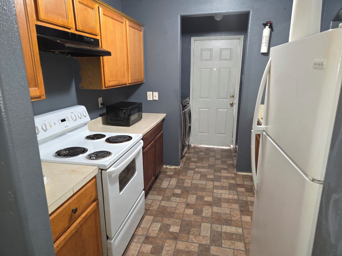 Photo 9 of Wonderful fancy 3-bedroom house with AC in Houston