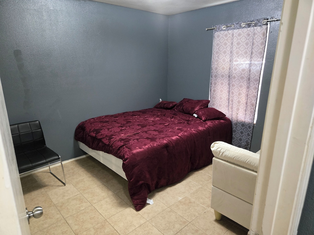 Photo 12 of Wonderful fancy 3-bedroom house with AC in Houston