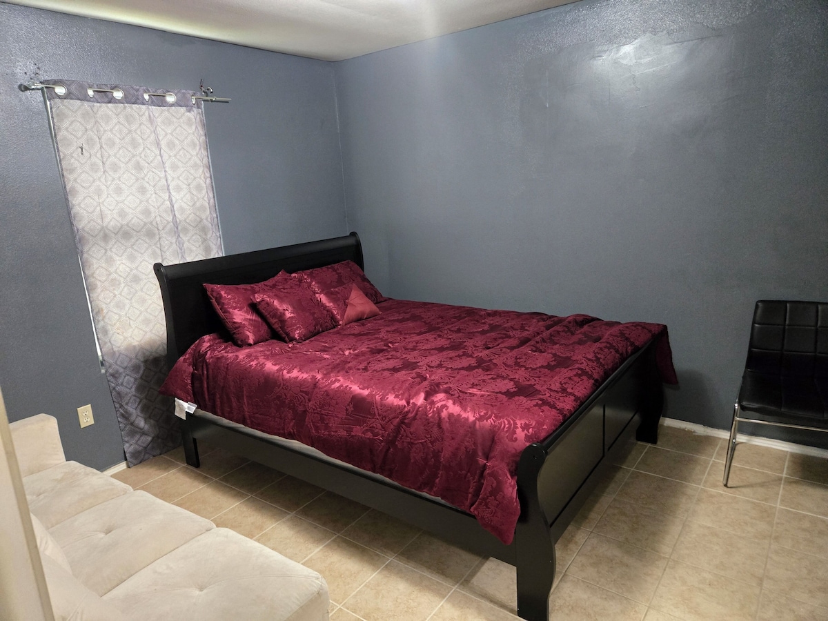 Photo 7 of Wonderful fancy 3-bedroom house with AC in Houston