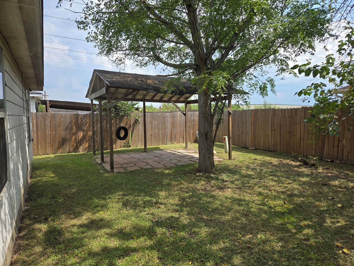 Photo 4 of Wonderful fancy 3-bedroom house with AC in Houston