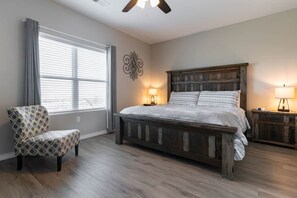 4 bedrooms, free WiFi