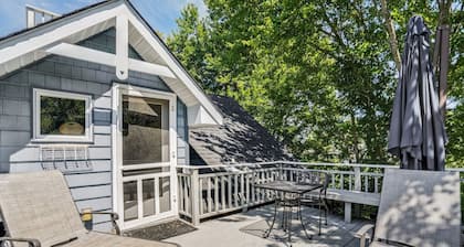 Blue Heron's Hideaway - A Trusted Guest Favorite for Spacious Comfort!