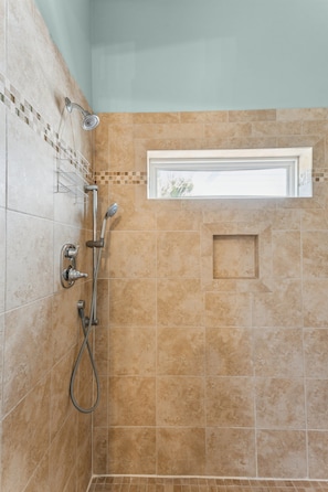 Shower, hair dryer, towels