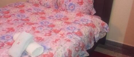 2 bedrooms, Internet, bed sheets