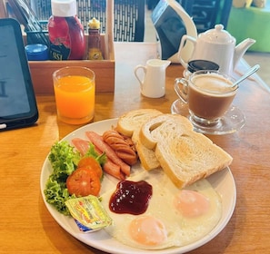 Daily continental breakfast (THB 150 per person)