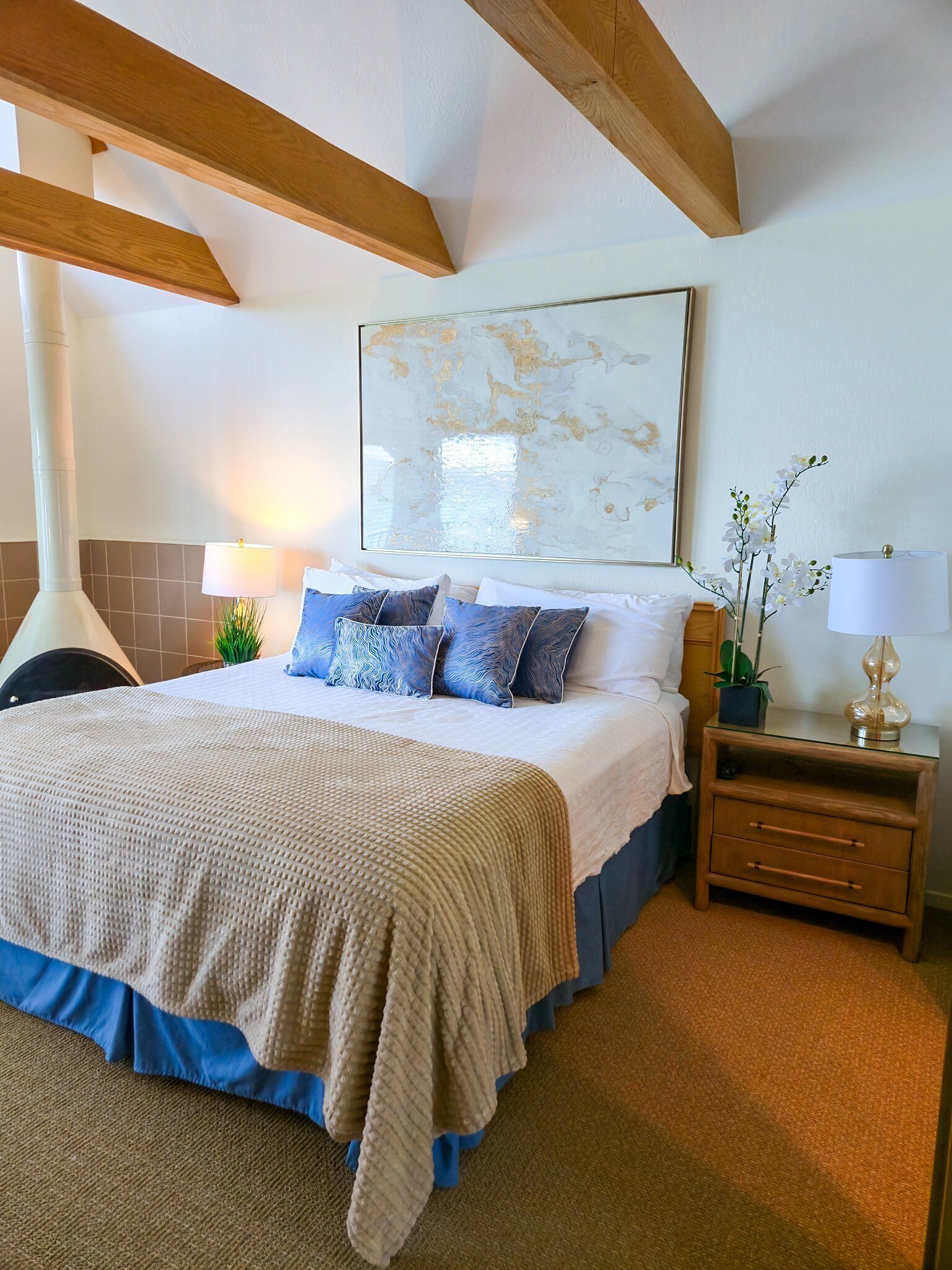 2 habitaciones, tabla de planchar con plancha y wifi gratis 