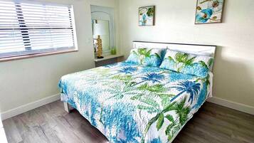 2 bedrooms, desk, iron/ironing board, free WiFi