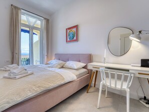 2 bedrooms, Internet