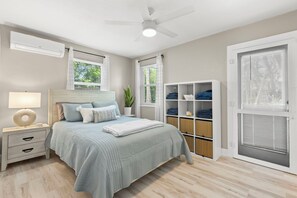 1 室のベッドルーム、アイロン / アイロン台、WiFi、ベッドシーツ