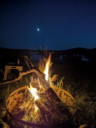 Sprawling 4-bedroom plus loft cabin in Garrison