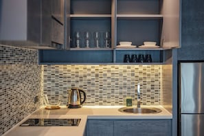 Apartment, Balcony | Private kitchen