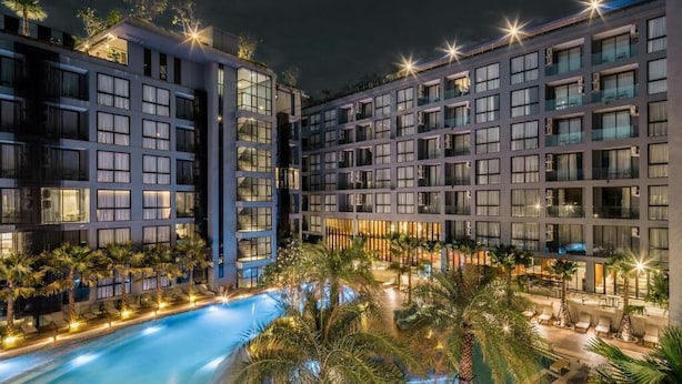 Front of property - Infinity Sky Pool Walk to BeachC182 (Kamala)