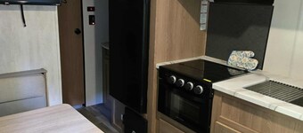 Back road camper in New Straitsville on monday creek and by old mans cave.