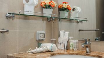 Huoneisto, parveke | Kylpyhuone